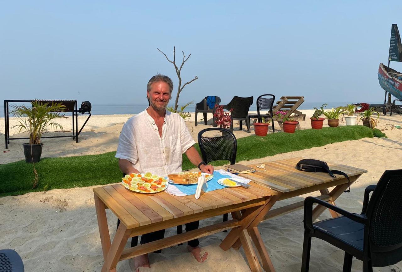 Alivious Beach Homestay Alappuzha Eksteriør bilde