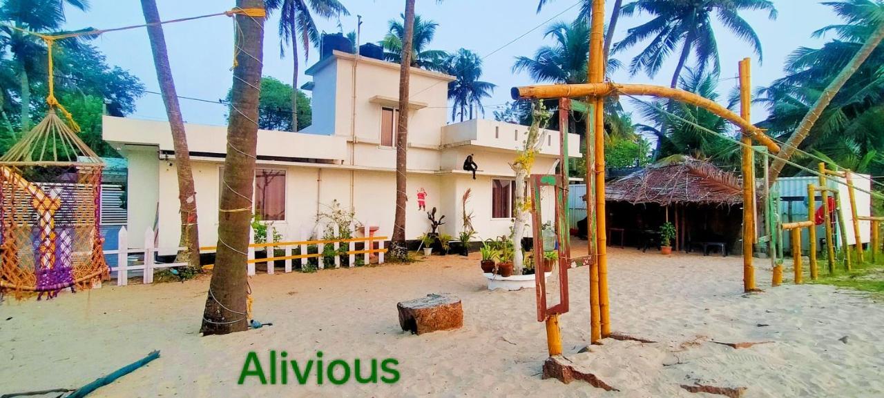 Alivious Beach Homestay Alappuzha Eksteriør bilde