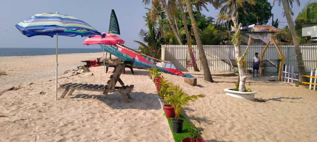 Alivious Beach Homestay Alappuzha Eksteriør bilde